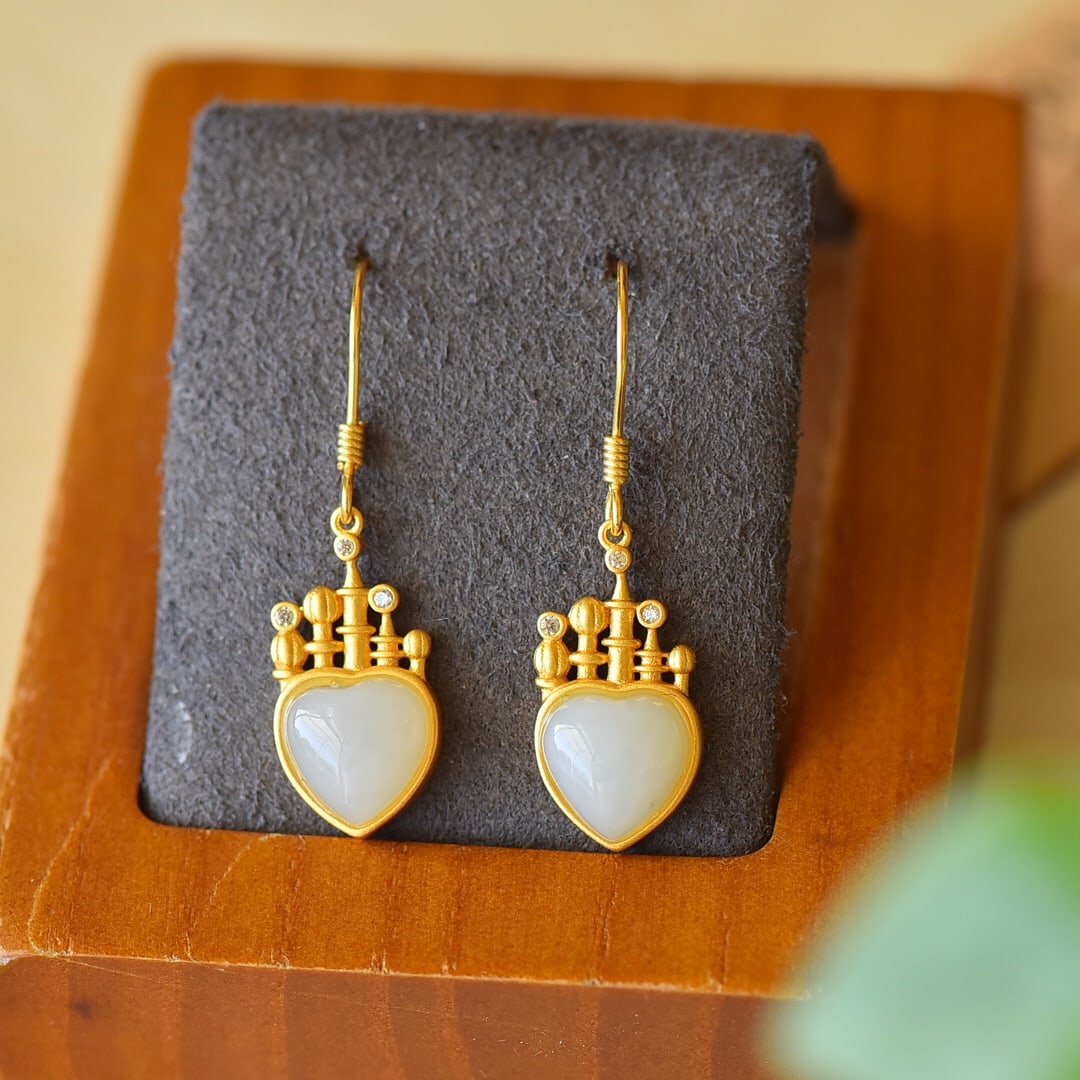 A Pair of Exquisite Sterling Silver-Gold Plated Inlaid White Jade Earrings: A Pair of Exquisite Sterling Silver-Gold Plated Inlaid White Jade Earrings,Size:0.4inx1.3in 一对纯银镀金镶白玉耳环
