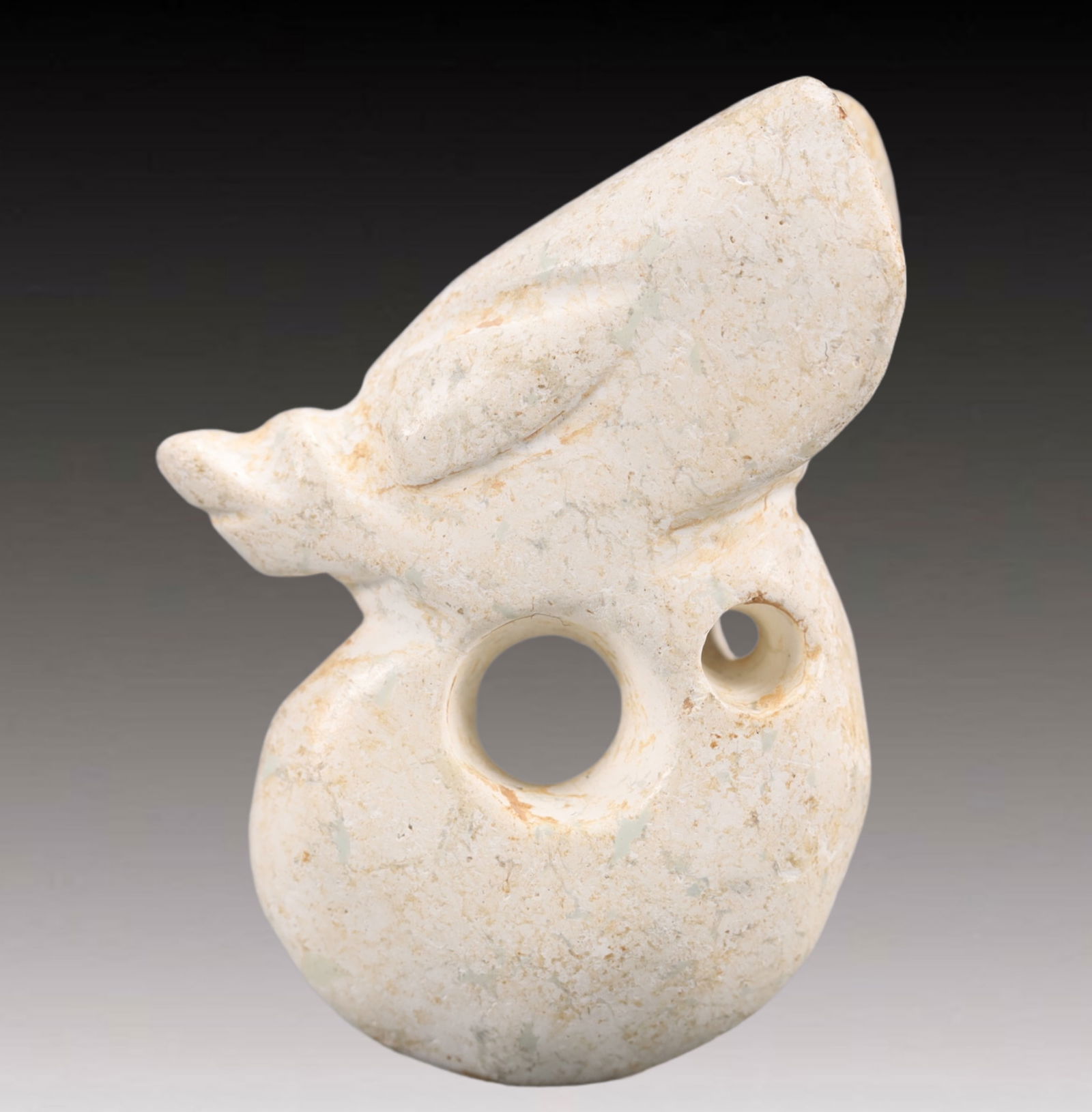An Archaic Hongshan Culture White chicken bones Pendant: An Archaic Hongshan Culture White chicken bones Pendant,Ancient Time, China,Size:1.7inx2.2inx0.7in Weight:42.8g 红山文化鸡骨白挂件,新石