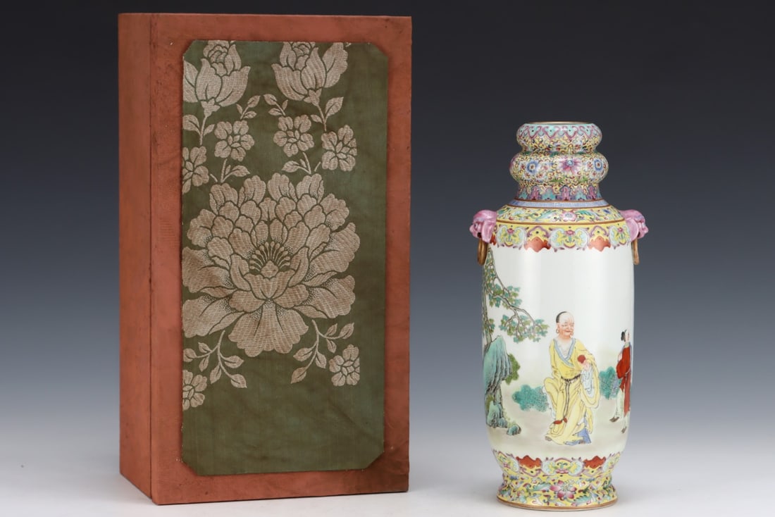 An Exquisite Famille-Rose Character and Story Pattern Beast-Ears Vase: An Exquisite Famille-Rose Character and Story Pattern Beast-Ears Vase,Qing Dynasty, China,With Mark,Size:11.5inx5.3in 