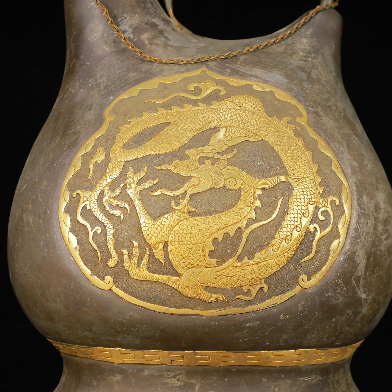 An Exquisite Gilt Silver Dragon Pattern Ewer - 8
