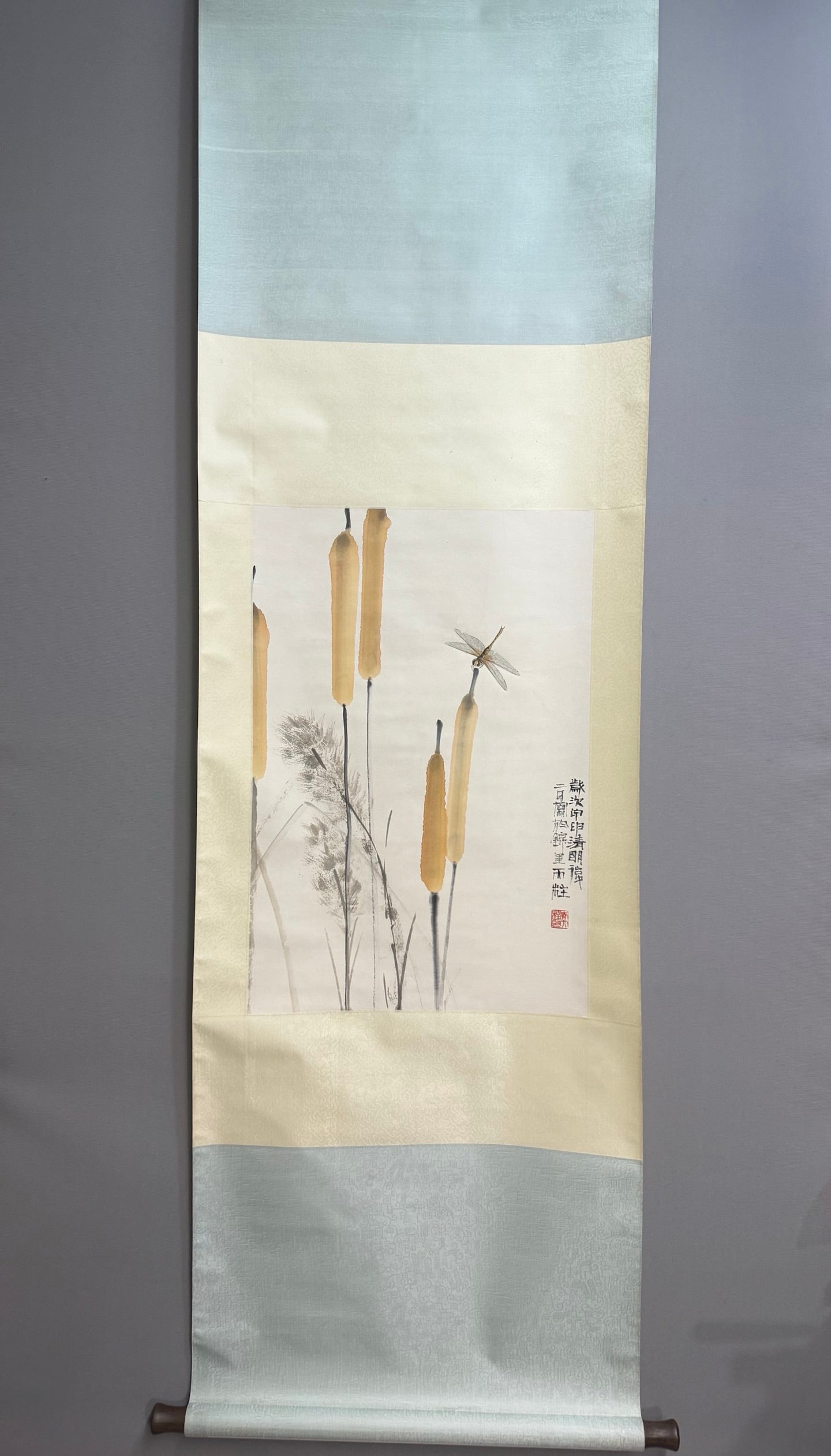 A Chinese Vertical Scroll Ink Painting of Dragonfly on Paper: A Chinese Vertical Scroll Ink Painting of Dragonfly on Paper,Qin Tianzhu,Size:26.8inx18.9in 一幅中国水墨蜻蜓画立轴,秦天
