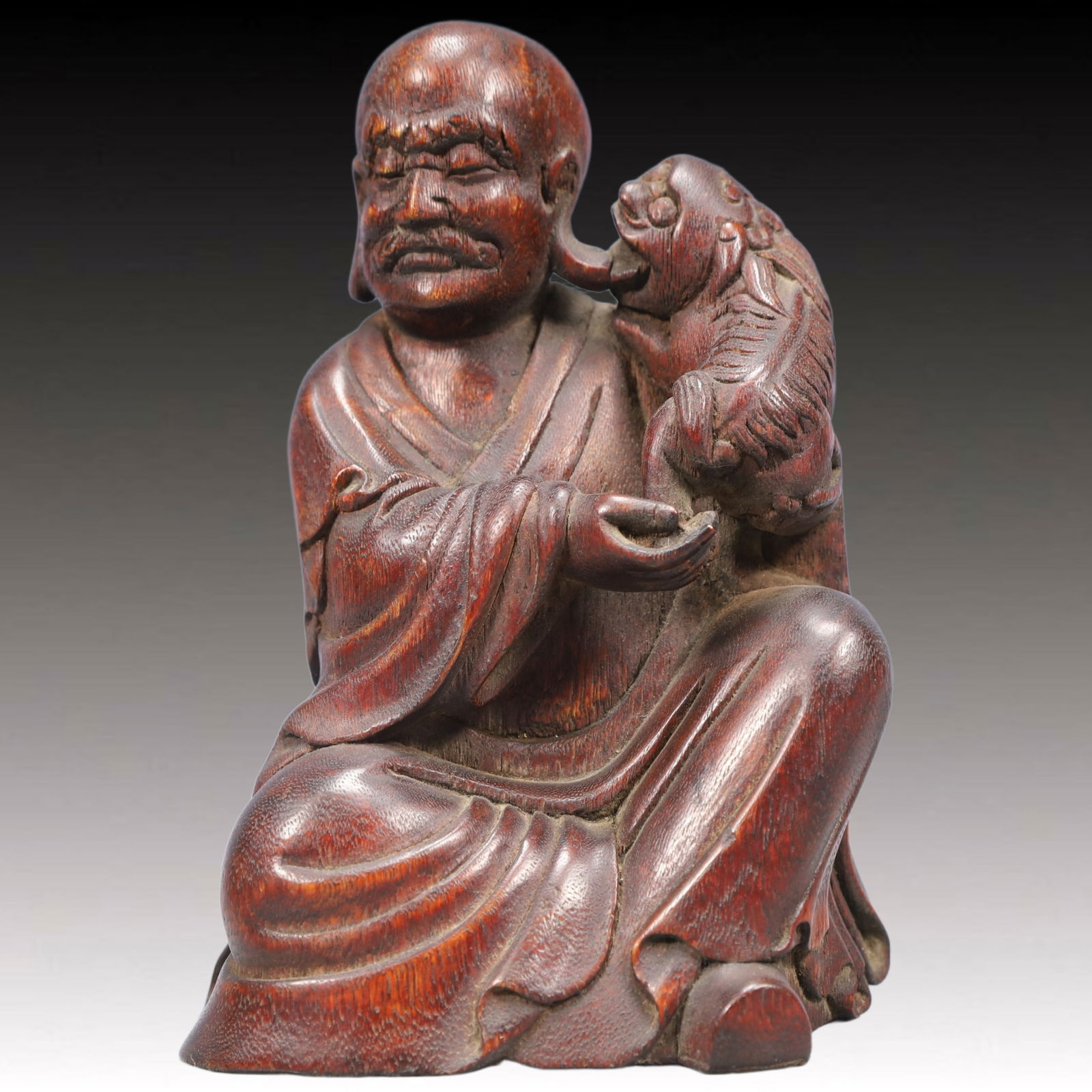 An Exquisite Eaglewood Arhat Ornament: An Exquisite Eaglewood Arhat Ornament,Qing Dynasty, China,Size:4.7inx3.5inx6.3in,Weight:250g 沉香木罗汉摆件,中国清代