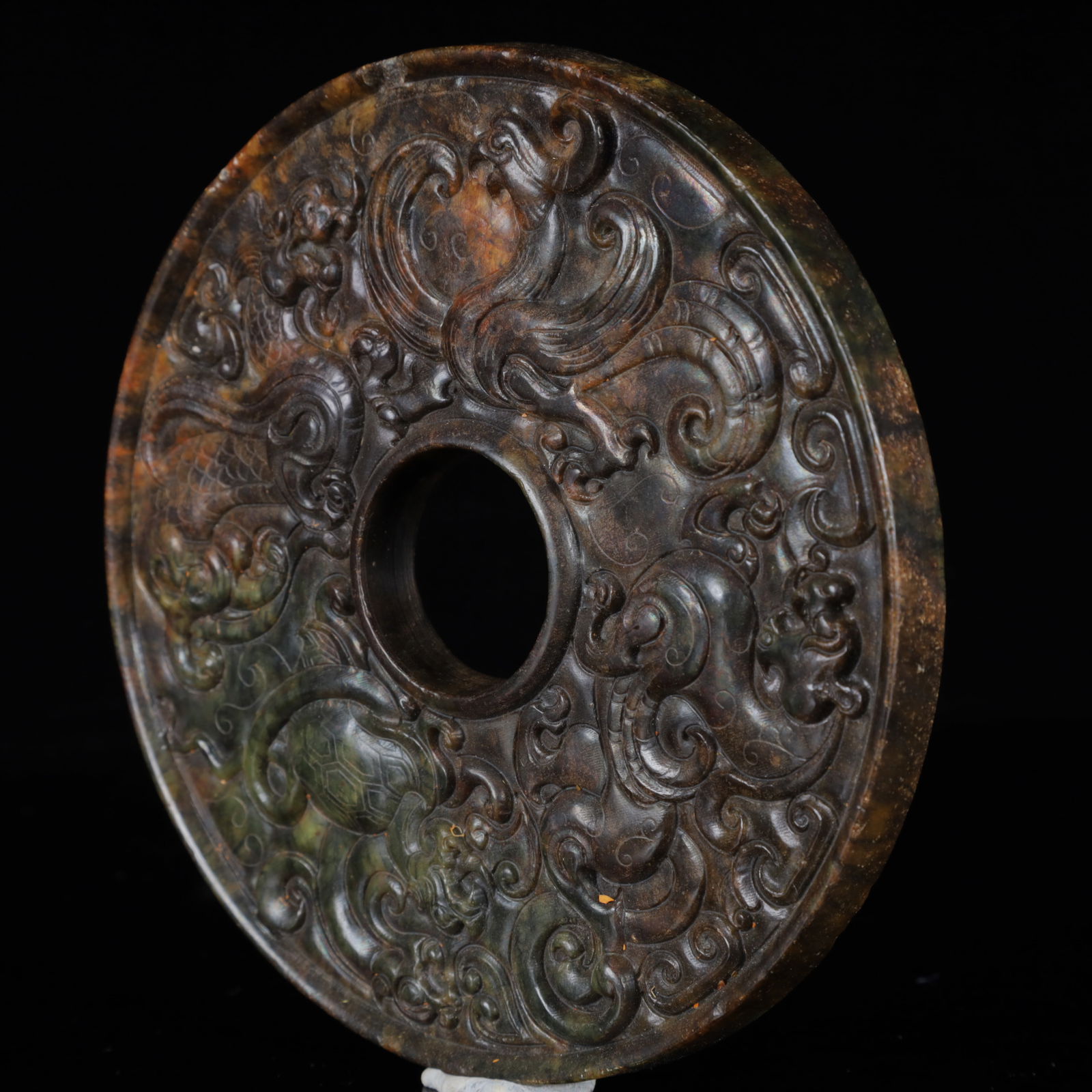 A Rare Gaogu yu Auspicious Beast Pattern Pendant: A Rare Gaogu yu Auspicious Beast Pattern Pendant,Ancient Time,China,Size:6.7inx0.5inx6.7in,Weight:598g 