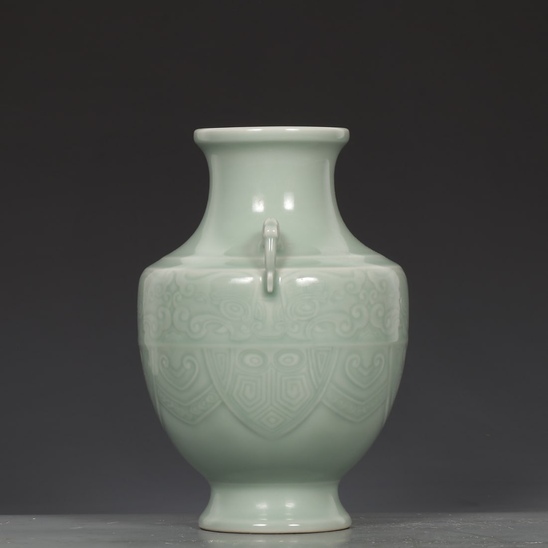 An Exquisite Celadon Glazed Auspicious Cloud Pattern Double-Ears Vase - 5
