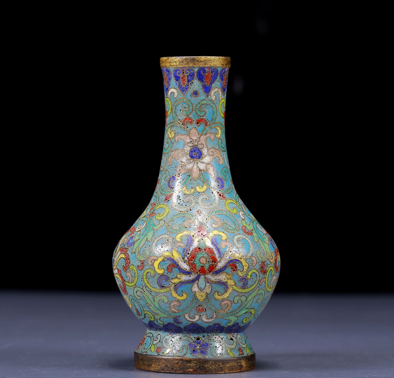 An Exquisite Cloisonne Lotus Pattern Vase - 3