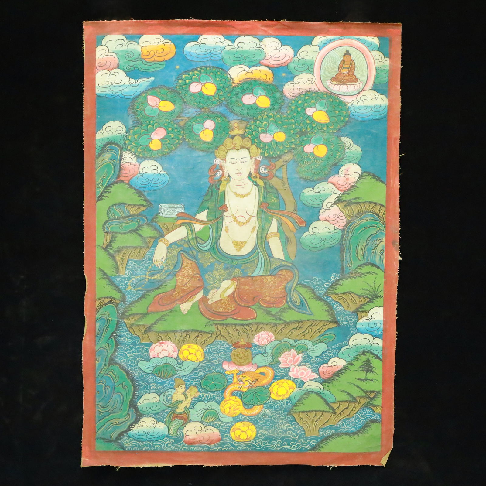 A Rare Brocade Painted Color Statue of Amitayus Tangka: A Rare Brocade Painted Color Statue of Amitayus Tangka,Qing Dynasty, China,Size:22.8inx32.3in 