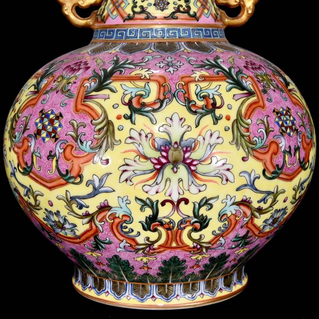 A Rare Enamel Lotus Pattern Double-Ears Vase - 5