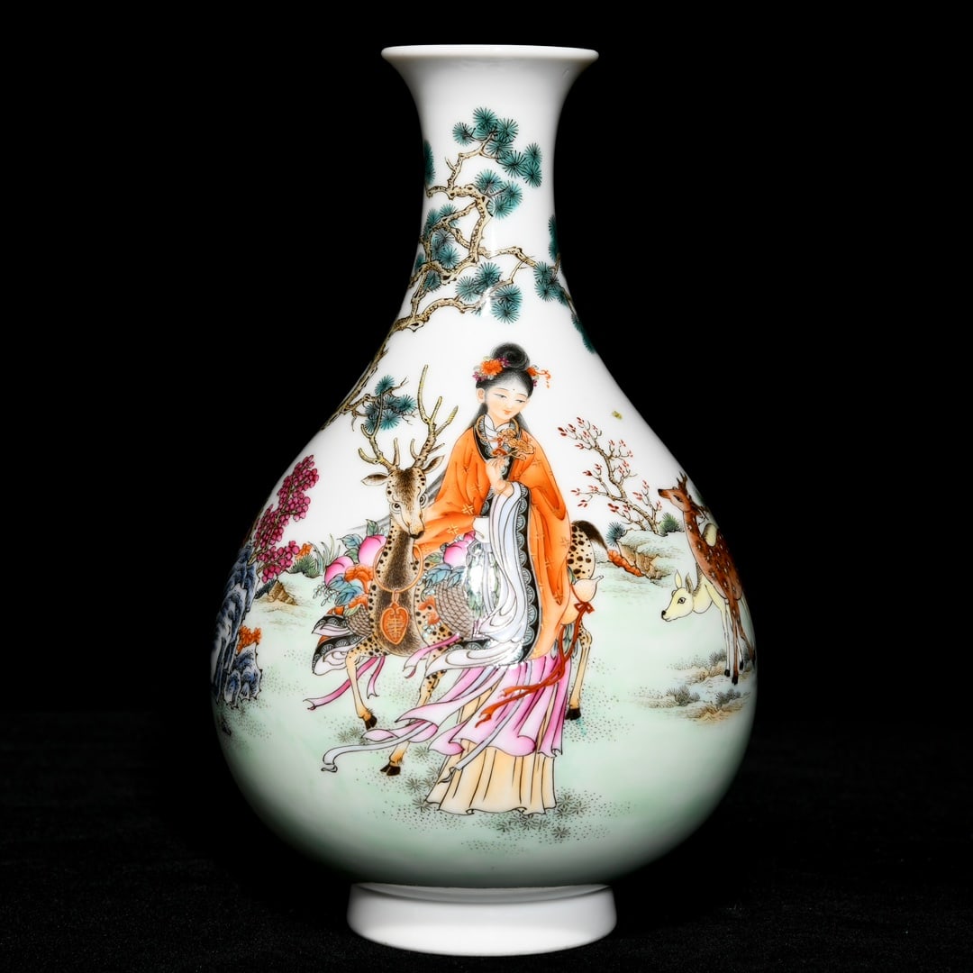 An Exquisite Famille-Rose Character and Story Pattern Vase: An Exquisite Famille-Rose Character and Story Pattern Vase,Qing Dynasty,China,Yongzheng Six-character Mark,Size:6.8inx4.5in 