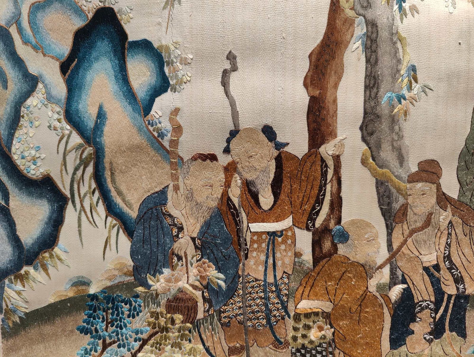 A Fine Landscape and Figure Pattern Embroidery - 6