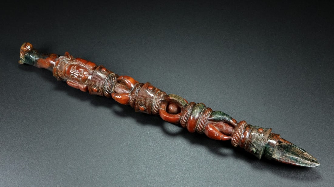 An Exquisite Archaic Jade Ritual Object - 3