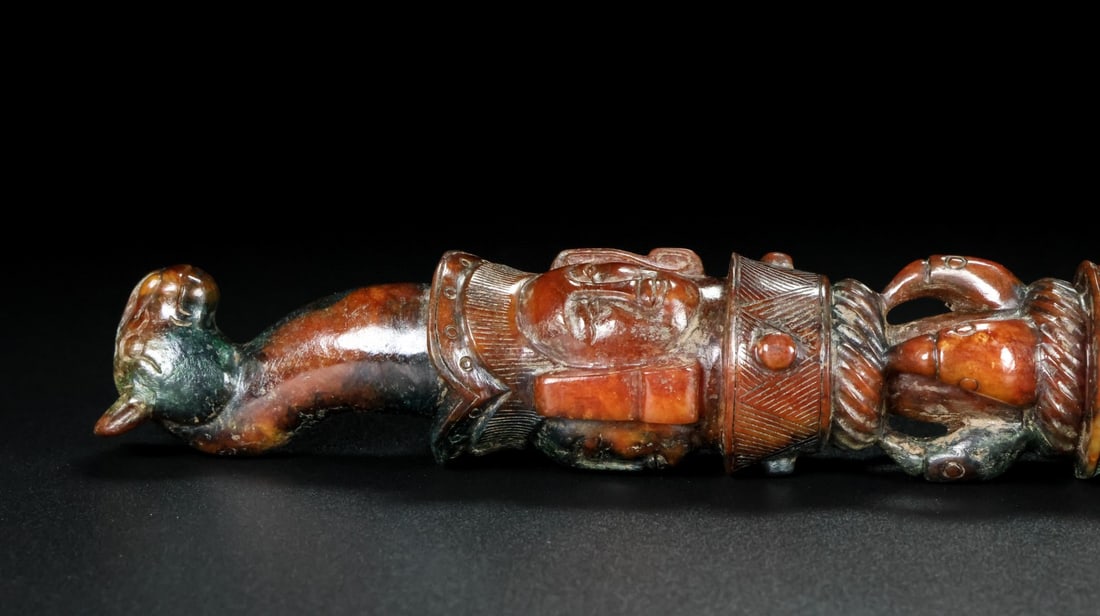An Exquisite Archaic Jade Ritual Object - 7