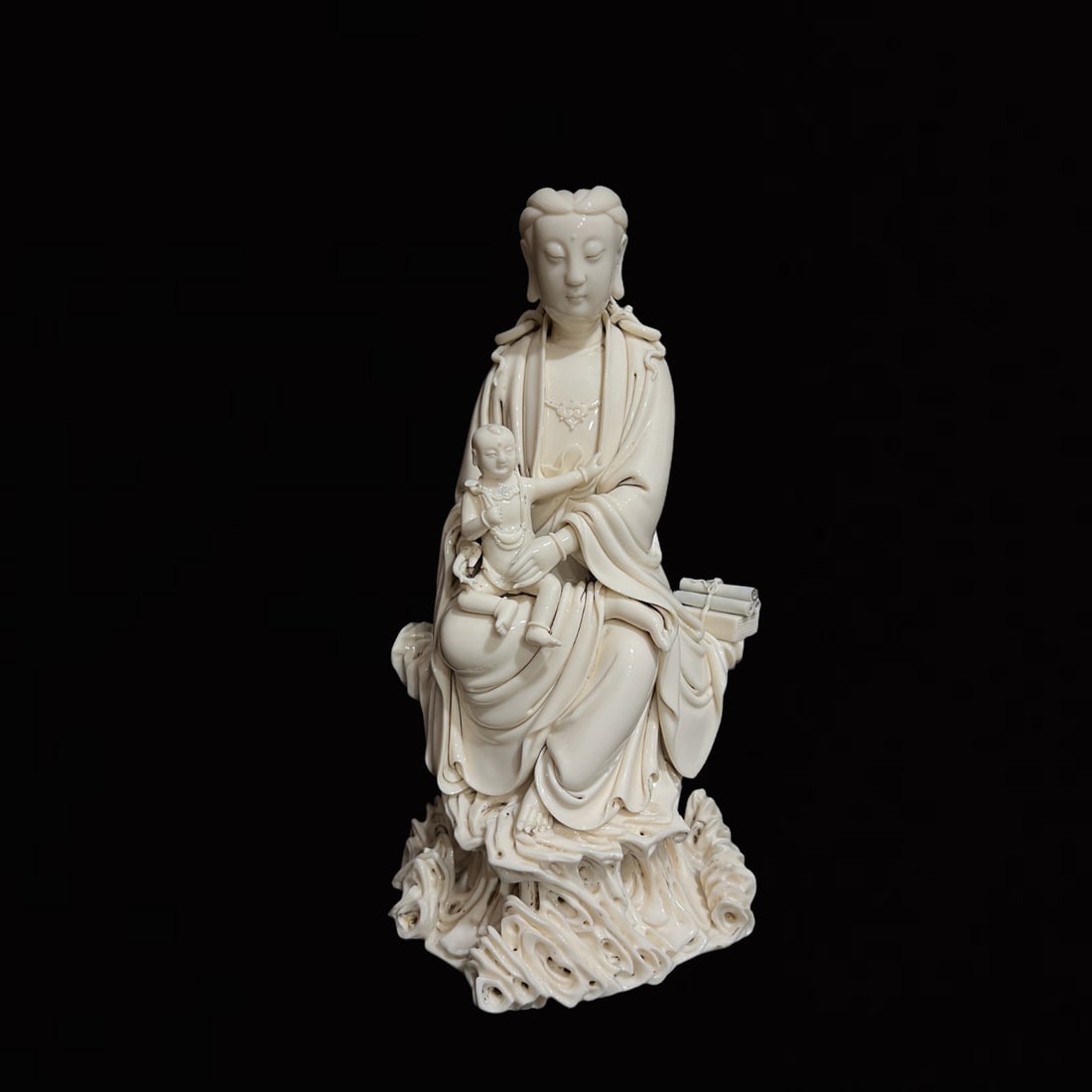 A Solemn Blance-De-Chine Statue of Avalokitesvara: A Solemn Blance-De-Chine Statue of Avalokitesvara,Ming Dynasty,China,He Chaozong Mark,Size:17.5in 