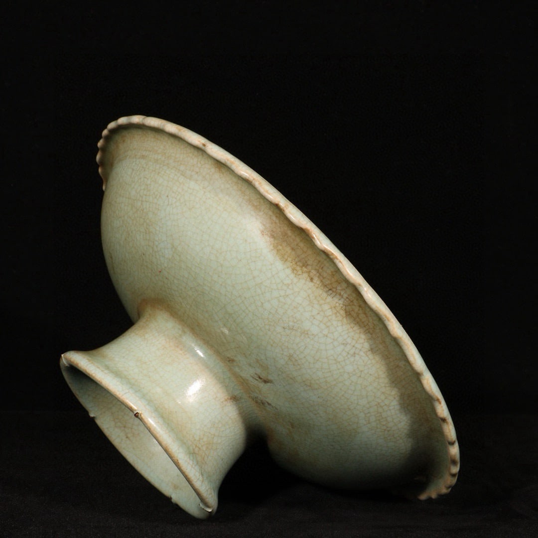 An Exquisite Ru yao Flower Pattern Plate - 6