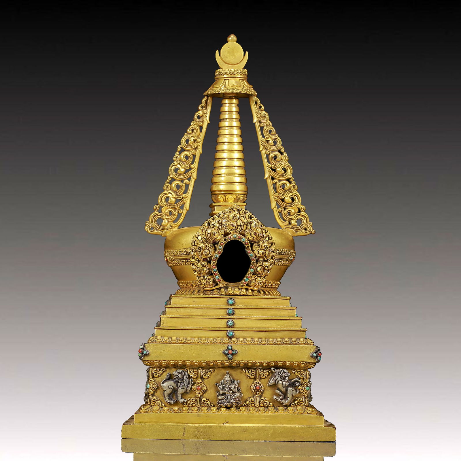 A Rare Gilt Bronze Inlaid Turquoise Niche: A Rare Gilt Bronze Inlaid Turquoise Niche,Ming Dynasty, China,Size: 8.3inx16.5in,Weight:8470g 铜鎏金嵌绿松石佛龛，明代