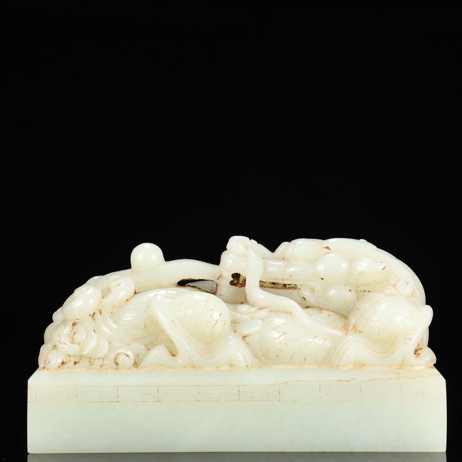 An Exquisite White Jade Dragon Pattern Seal - 3