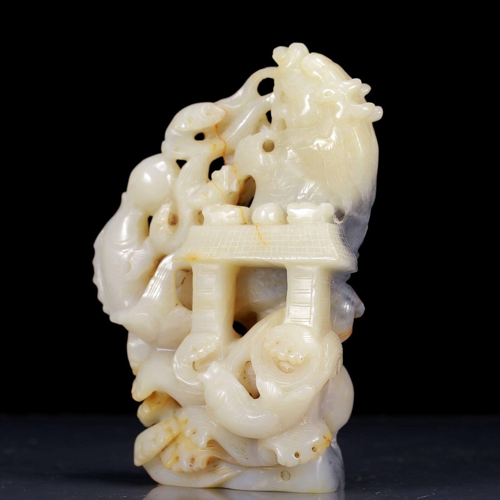 An Exquisite White Jade Fish Pattern Ornament - 4