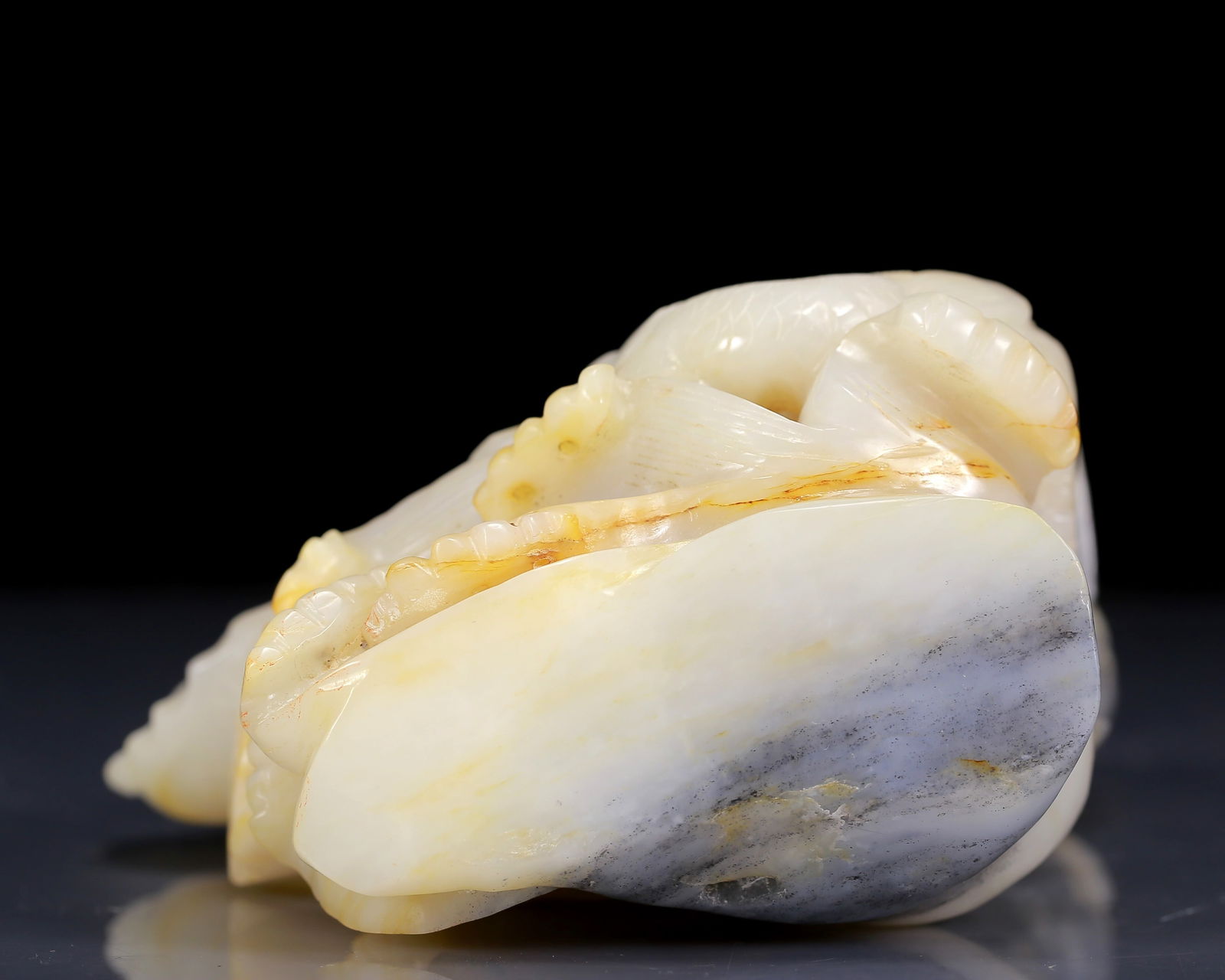 An Exquisite White Jade Fish Pattern Ornament - 8