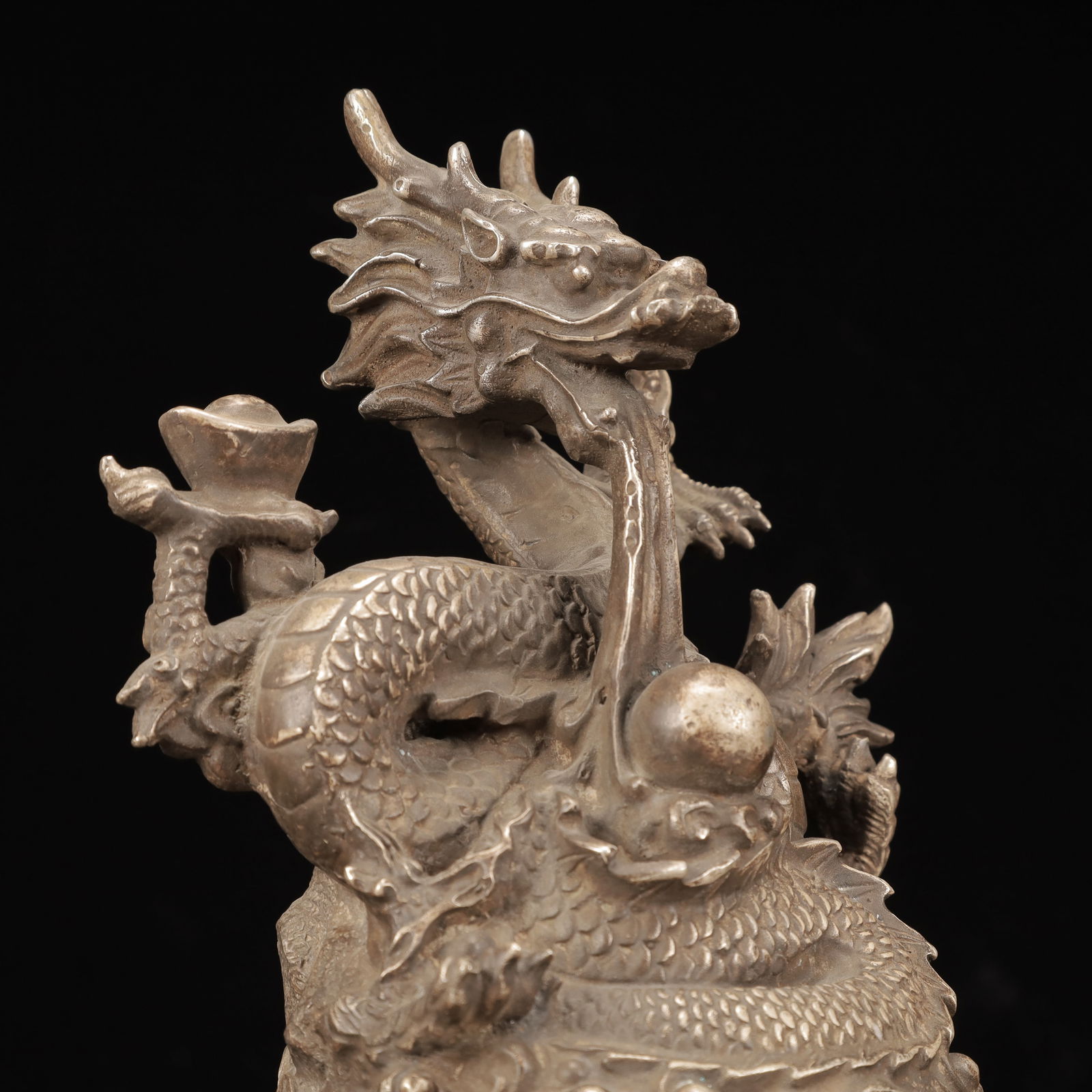 An Exquisite Silver-plated Copper Dragon Pattern Ornament - 7