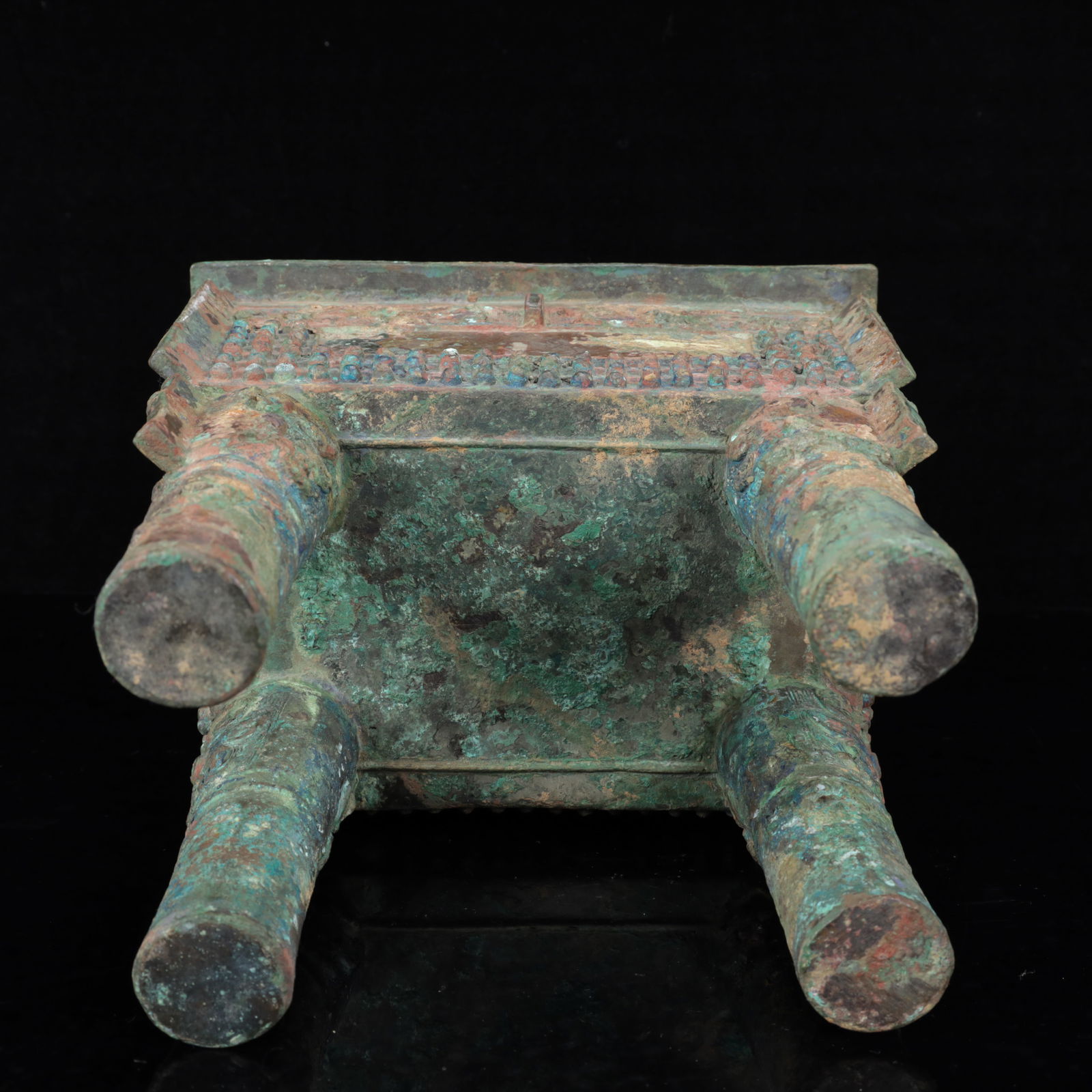 An Archaic Bronze Double-Ears Ding - 14