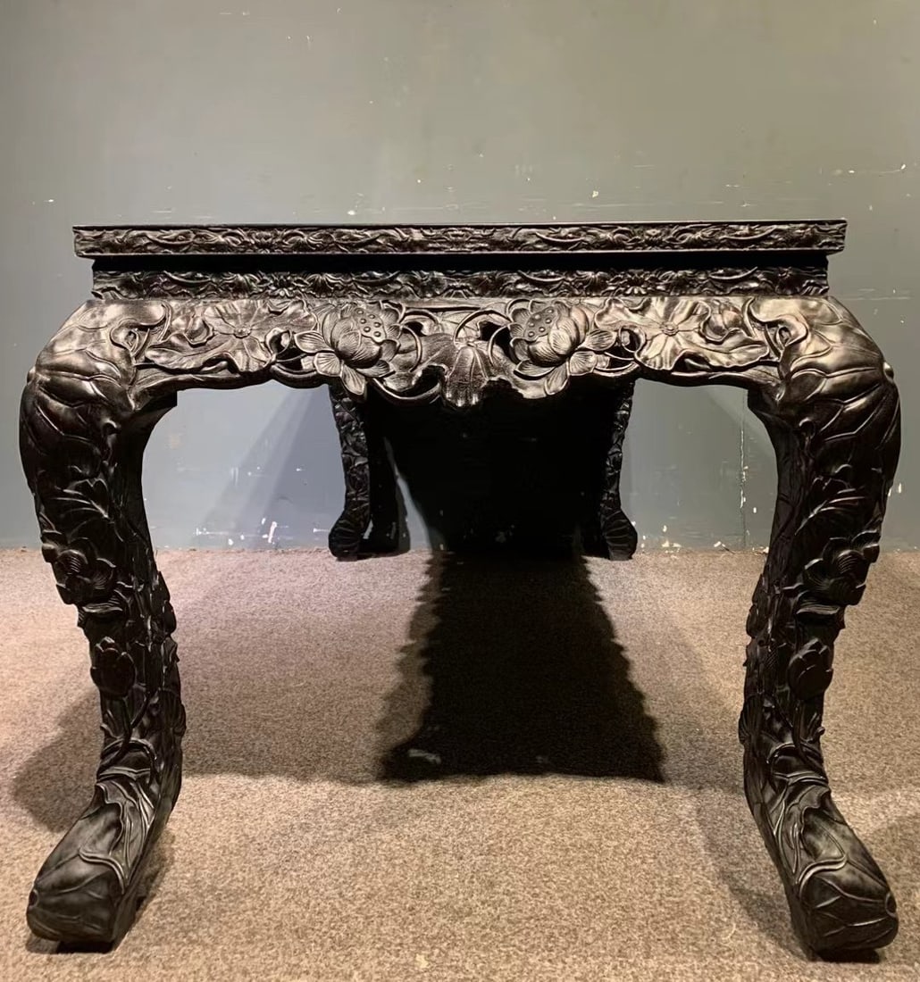 A Huge Zitanwood Lotus Pattern Table - 4