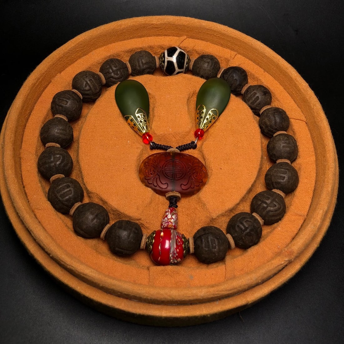 A Precious Eaglewood Bracelets - 4