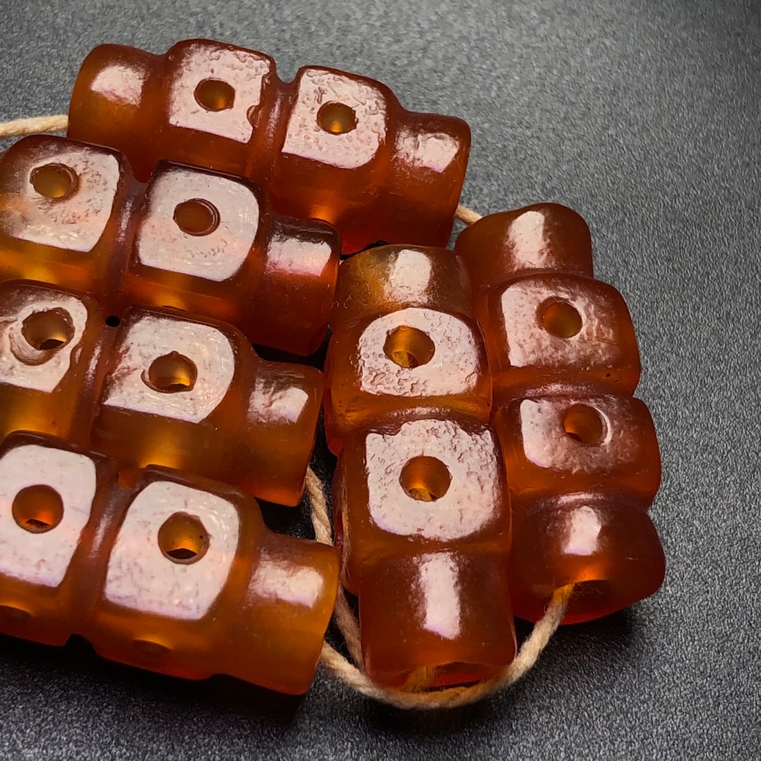 A Precious Agate Bracelets - 8