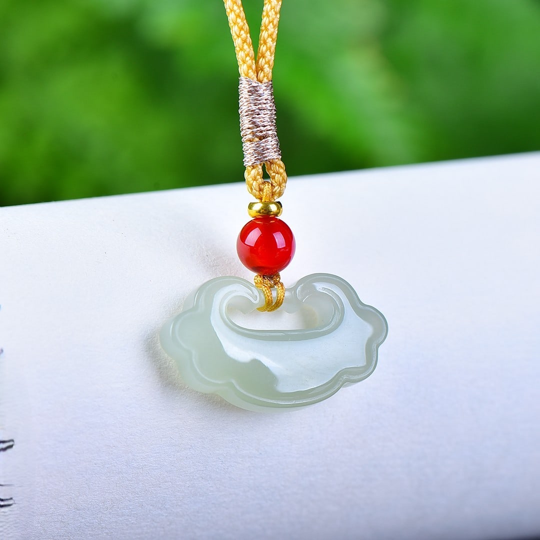 An Exquisite White Jade Pendant - 2