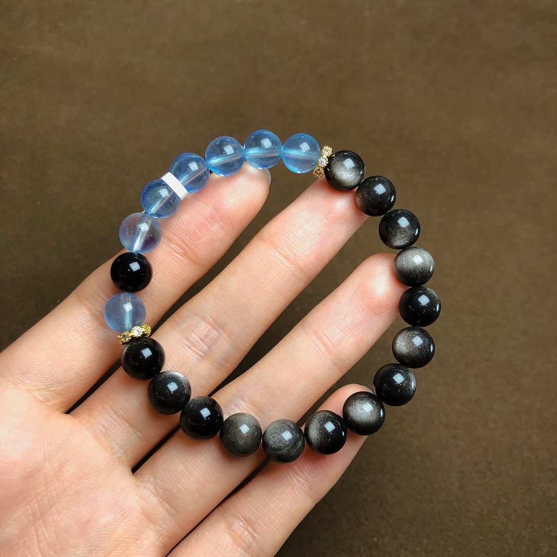 An Exquisite Crystal Silver Sheen Obsidian Aquamarine Bracelets: An Exquisite Crystal Silver Sheen Obsidian Aquamarine Bracelets,Size:0.3in,Weight:16.3g 水晶银曜石海蓝宝手串