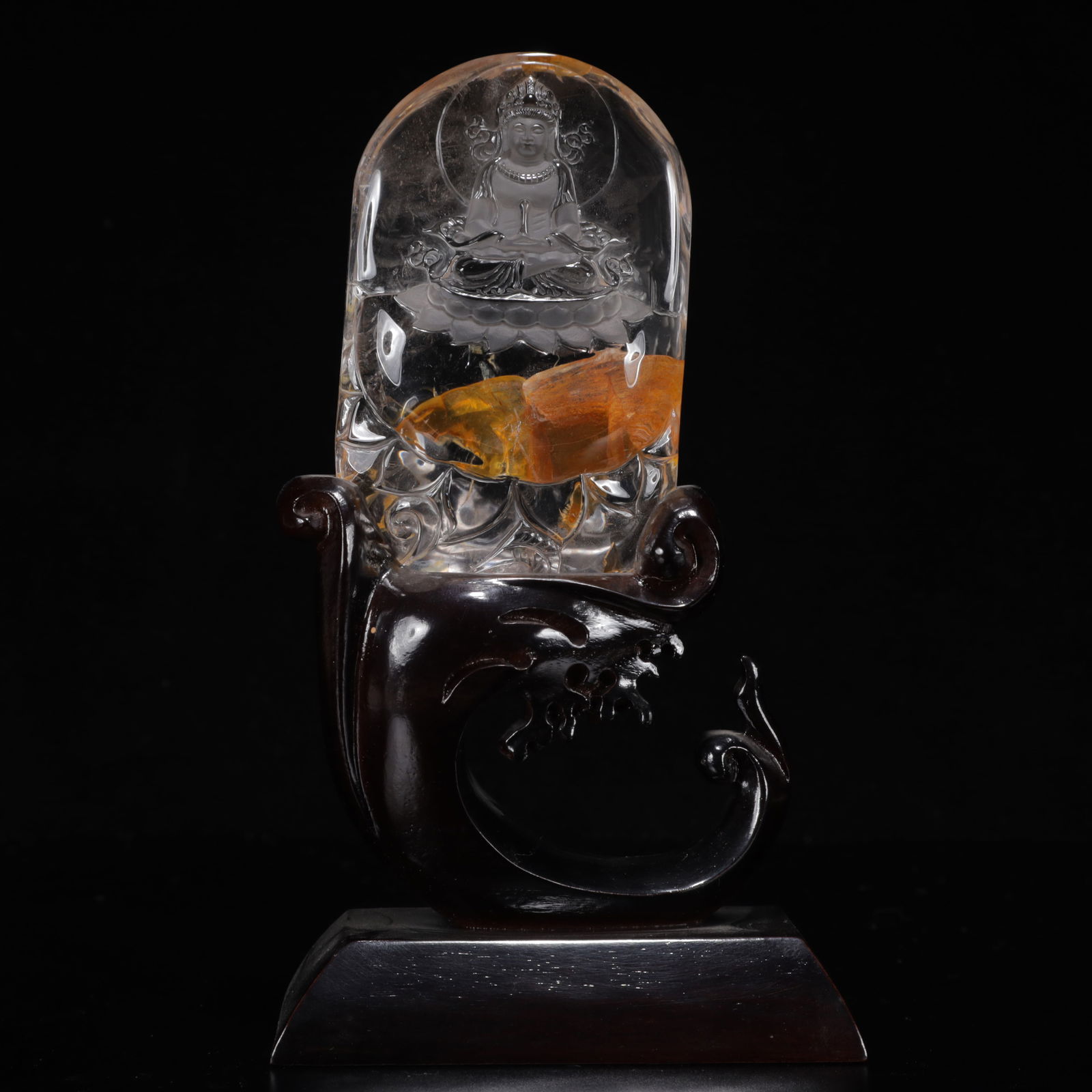 An Exquisite Crystal Statue of Avalokitesvara: An Exquisite Crystal Statue of Avalokitesvara,Size:2.8inx0.8inx4.7in,Weight:500g 水晶观音像