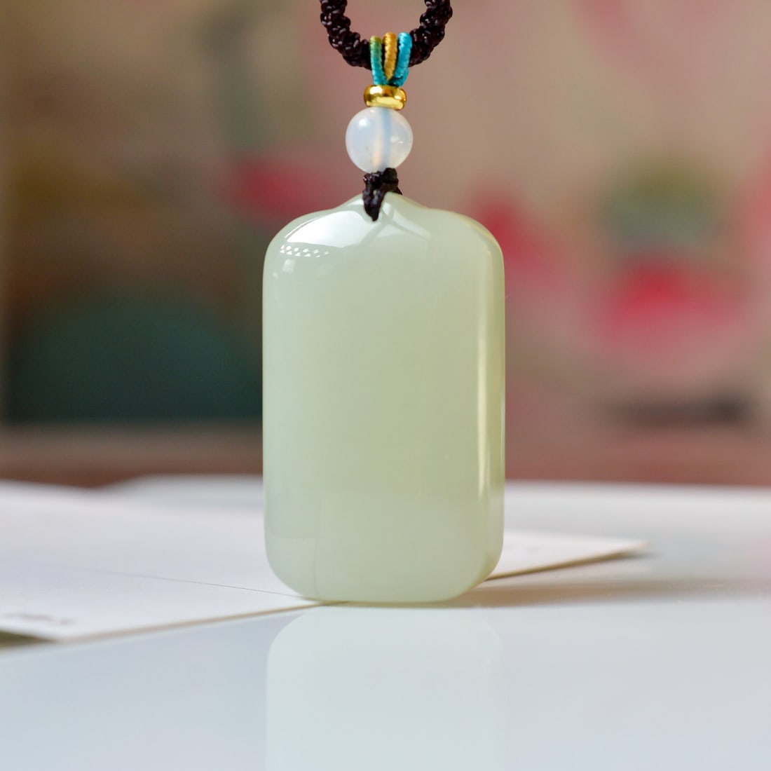 An Exquisite White Jade Pendant - 4