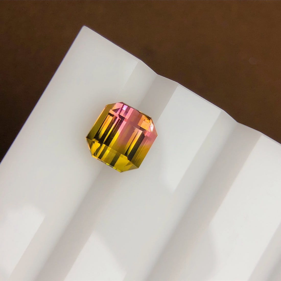 5.05Ctw Natural Tourmaline Loose: 5.05Ctw Natural Tourmaline Loose,Size:0.4inx0.4inx0.3in 5.05Ctw天然碧玺裸石