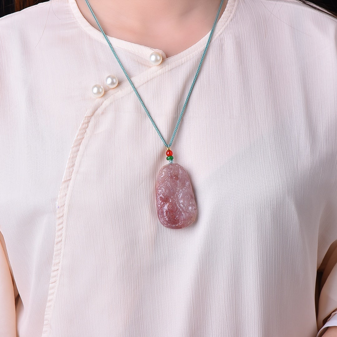 An Exquisite Red Jade Fish Pattern Pendant: An Exquisite Red Jade Fish Pattern Pendant,Size:1.3inx2.3in 红玉鱼纹挂件