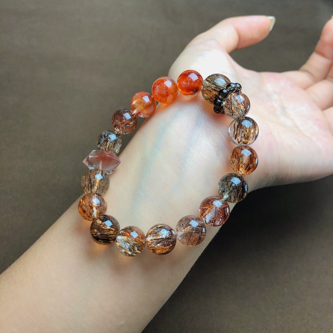 An Exquisite Crystal Bracelets - 4