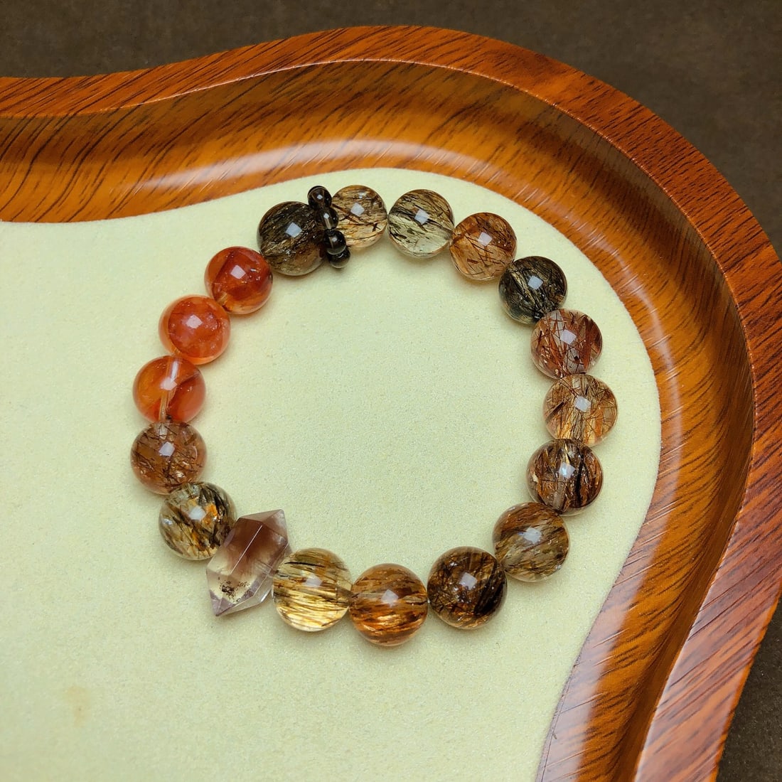 An Exquisite Crystal Bracelets - 8