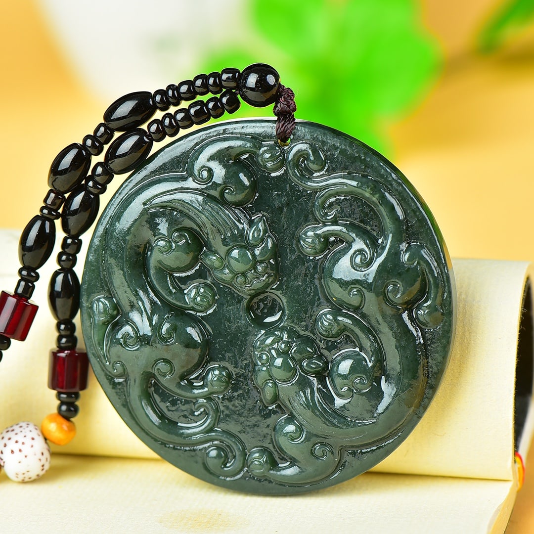 An Exquisite Jasper Dragon Pattern Pendant - 4
