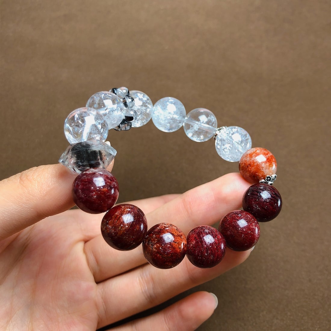 An Exquisite Crystal Bracelets - 5