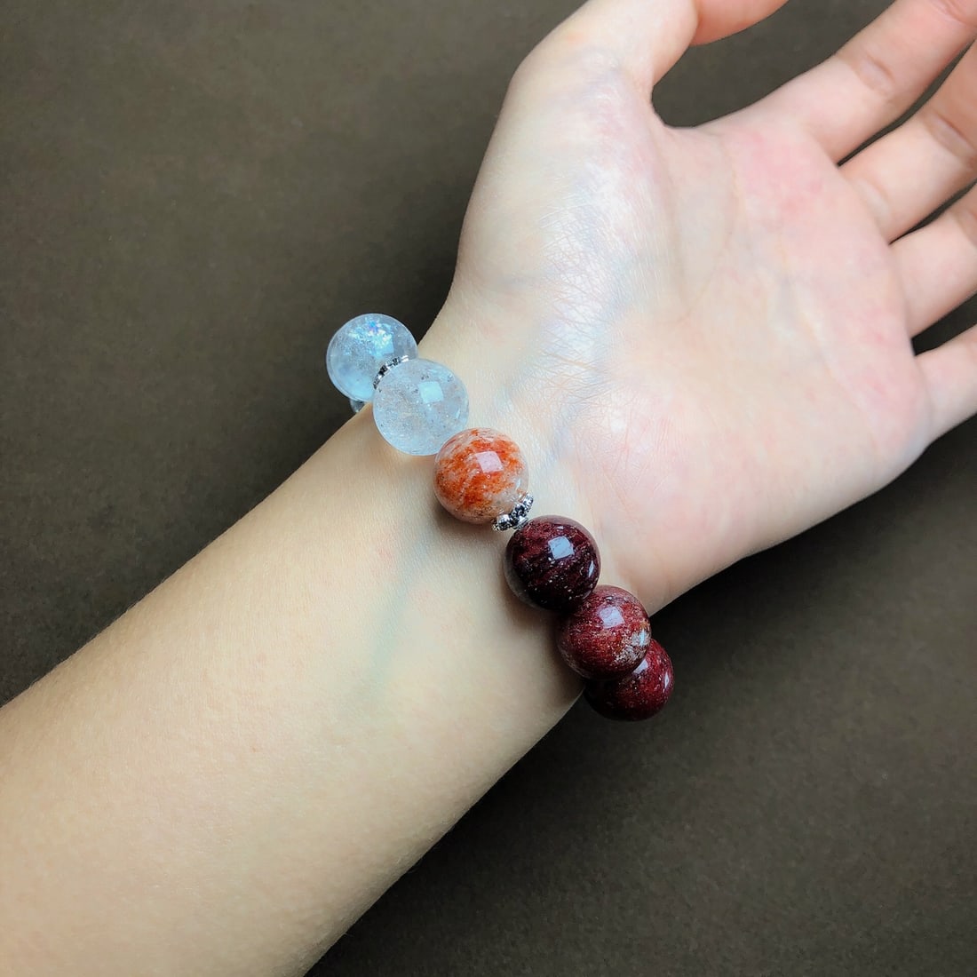 An Exquisite Crystal Bracelets - 7