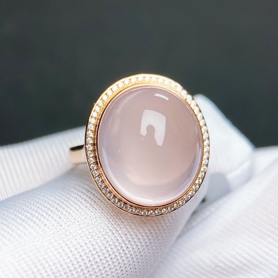 12.29Ctw Natural Crystal Ring: 12.29Ctw Natural Crystal Ring,Size:0.5inx0.6in 12.29Ctw天然水晶戒指