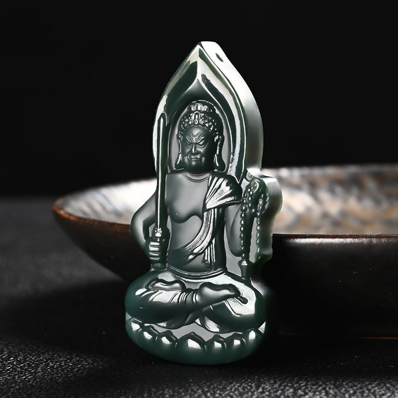 An Exquisite Cyan jade Statue of Bodhisattva Pendant: An Exquisite Cyan jade Statue of Bodhisattva Pendant,Size:2.4inx1.2inx0.3in 青玉菩萨像挂件