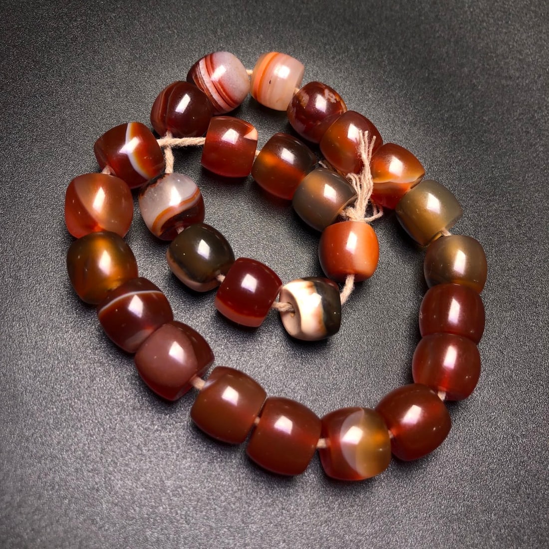 A Precious Agate Bracelets - 2