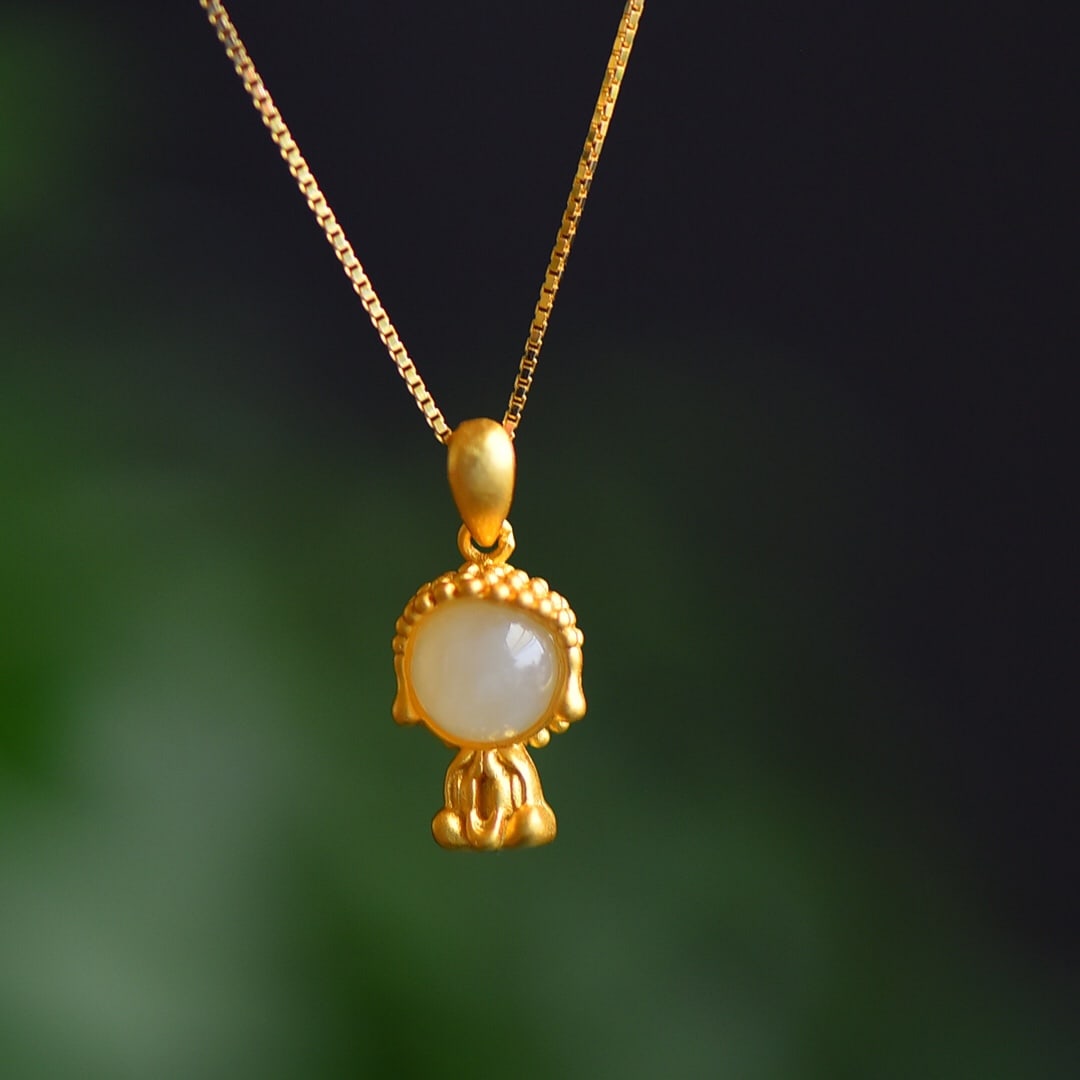 An Exquisite Sterling Silver-Gold Plated Inlaid White Jade Pendant: An Exquisite Sterling Silver-Gold Plated Inlaid White Jade Pendant, 纯银镀金镶白玉吊坠