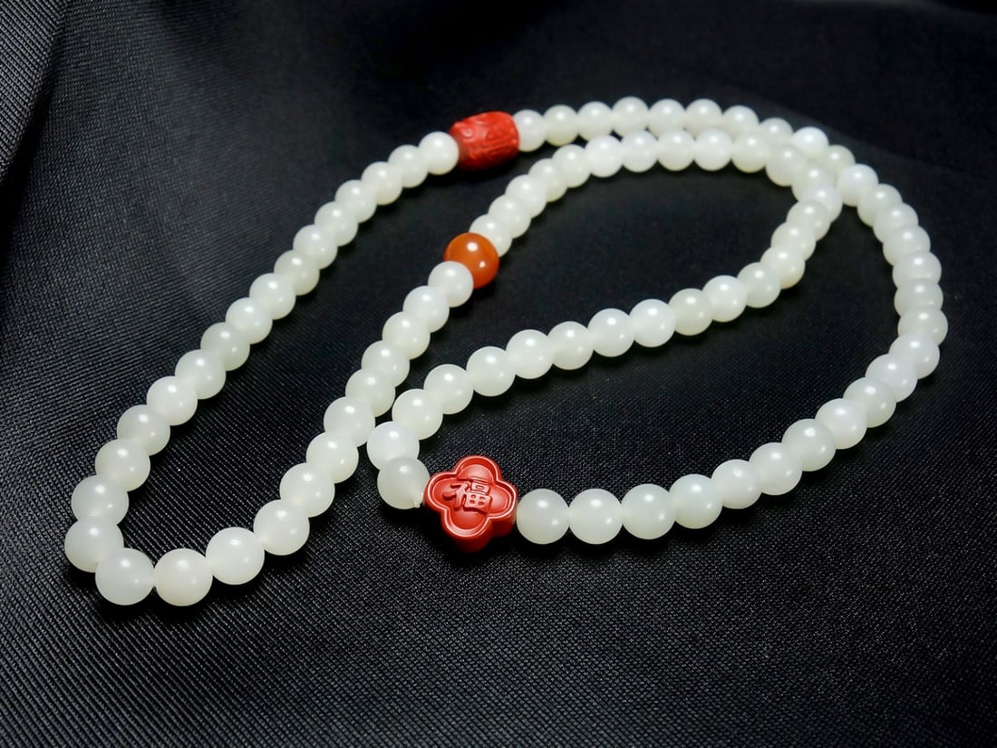 An Exquisite White Jade Bracelets - 3