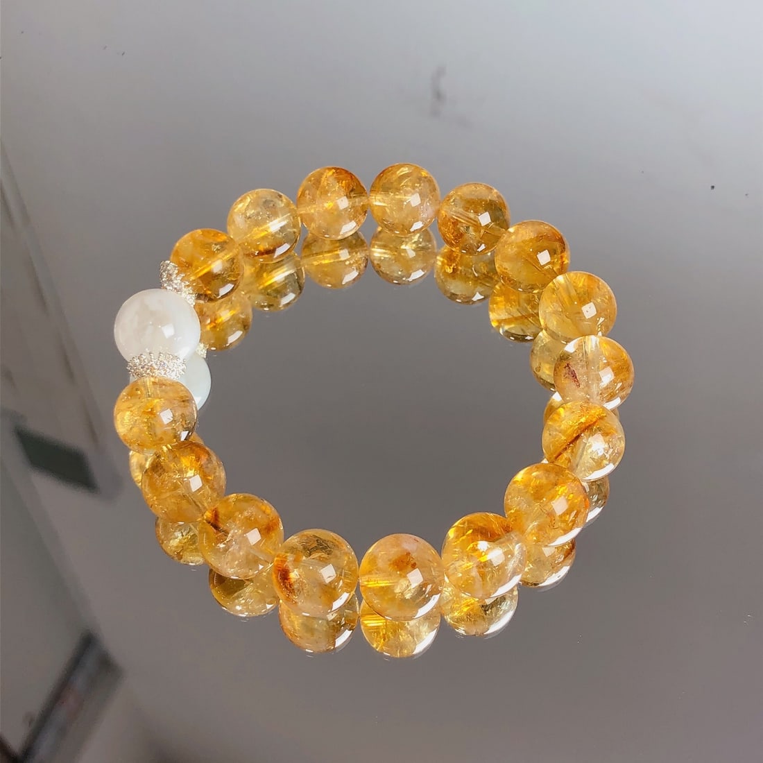 An Exquisite Crystal Bracelets - 9