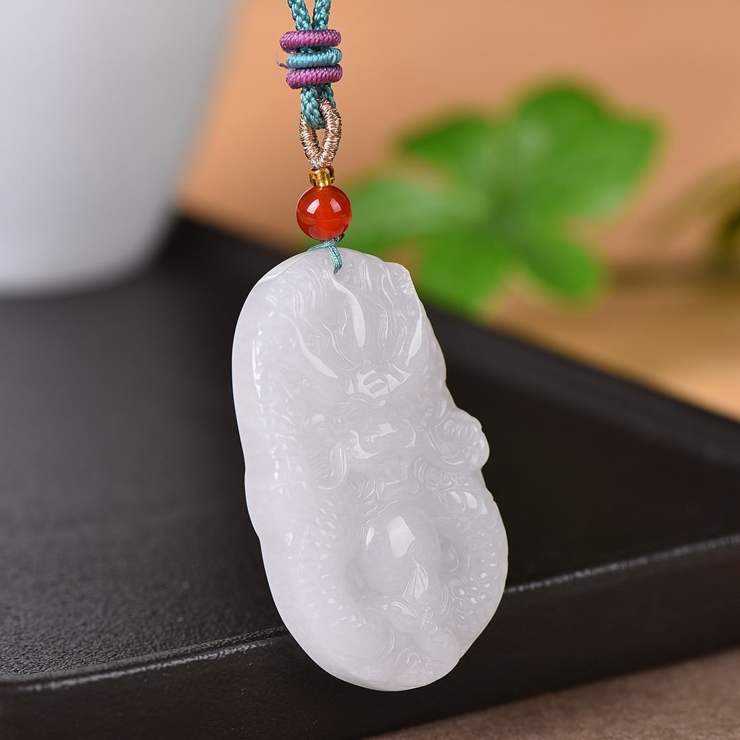 An Exquisite Jadeite Dragon Pattern Pendant - 3