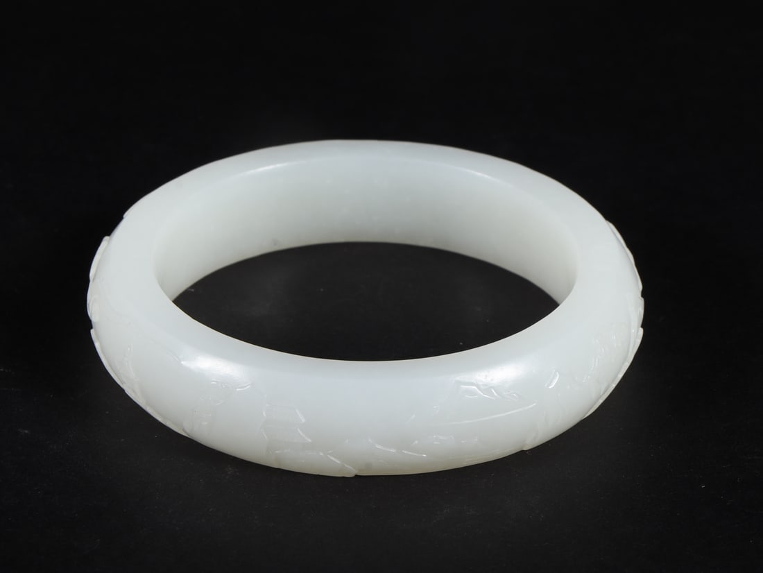 An Exquisite White Jade Landscape Pattern Bracelet - 8