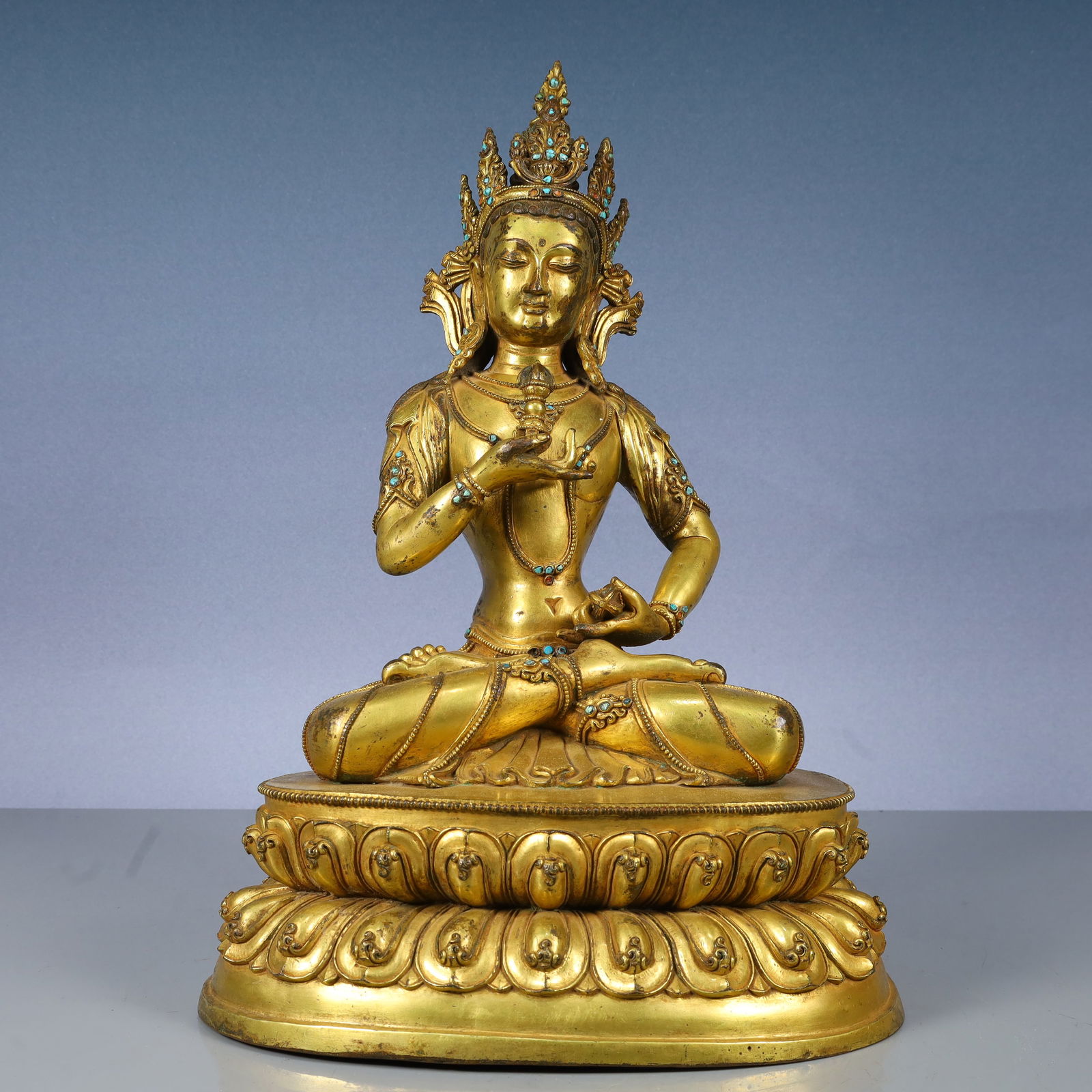 A Solemn Gilt Bronze Statue of Vajra,Inlaid Turquoise: A Solemn Gilt Bronze Statue of Vajra,Inlaid Turquoise,Qing Dynasty, China,Size:11inx8.3inx16.1in,Weight:6250g 