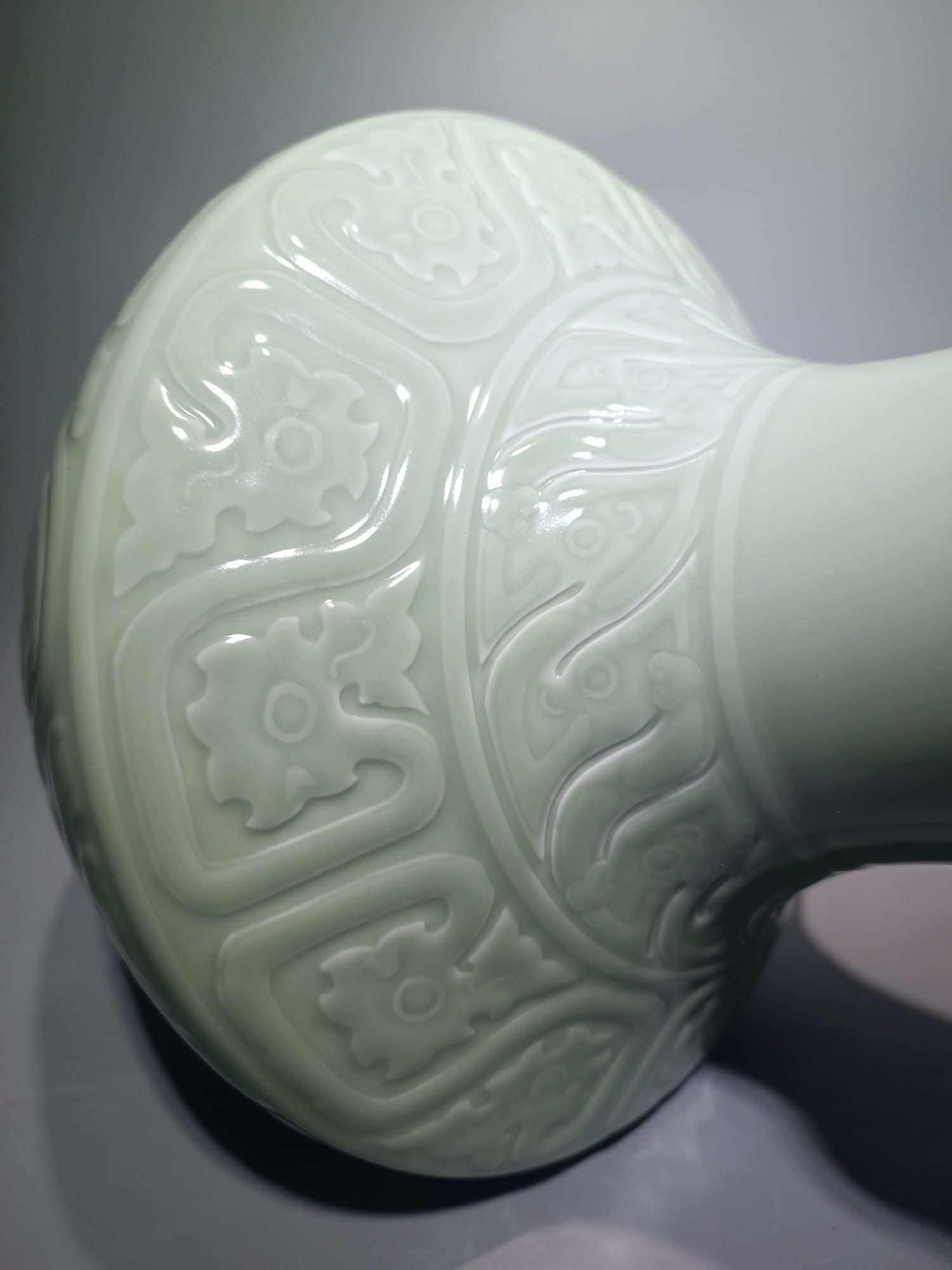 A Rare Celadon Glazed Dragon Pattern Vase - 7