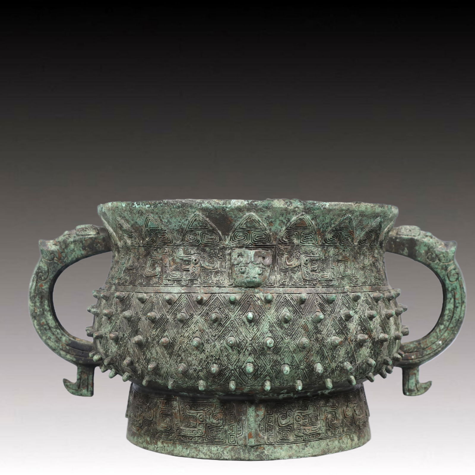 A Precious Bronze Dragon Pattern Double-Ears Censer,With Inscription: A Precious Bronze Dragon Pattern Double-Ears Censer,With Inscription,Ancient Time, China,Size:13.8inx9.4inx7.3in ;Weight:4800g 