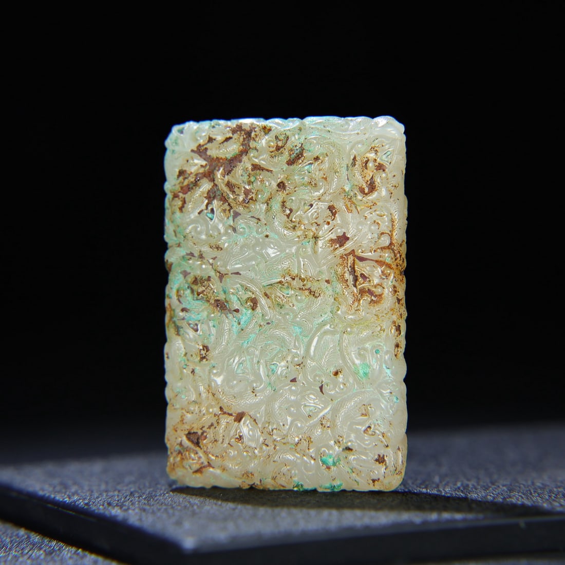 An Exquisite White Jade Dragon Pattern Pendant - 4