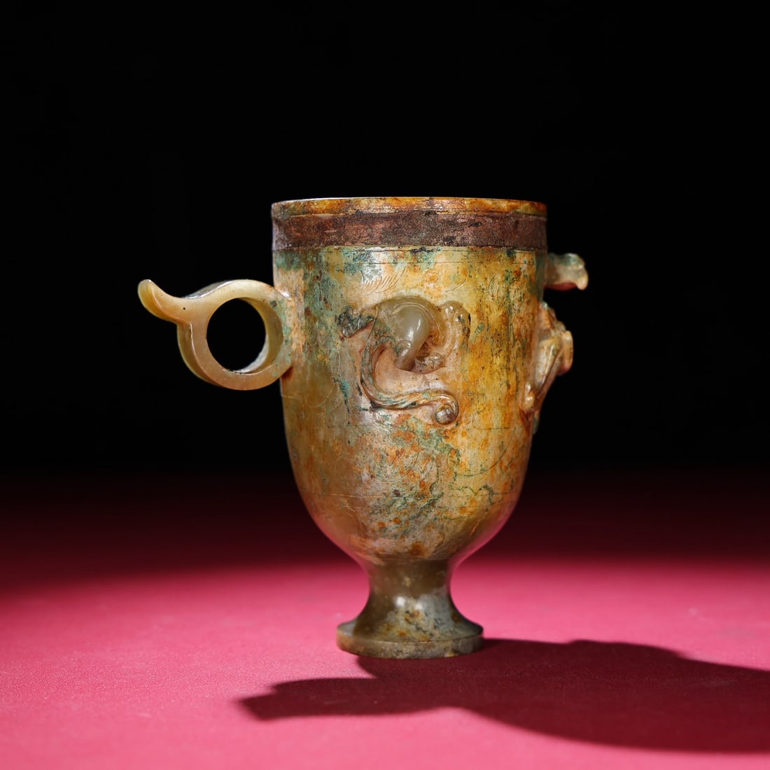 An Exquisite Archaic Jade Chi-Dragon Pattern Cup - 6